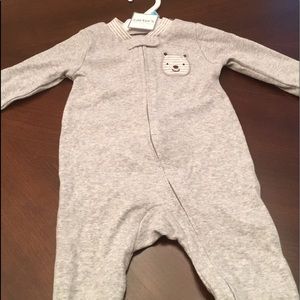 Carter’s 2 -way Zip Sleep and Play